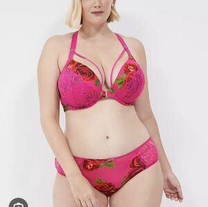 Cacique 42DDD Boost Plunge Floral Lace Bra - Vibrant Pink and Red. Strappy